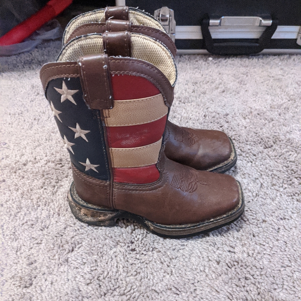Boys Durango Rebel American Flag boots.